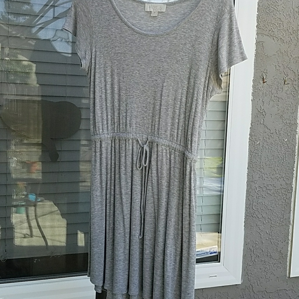 Stretchy spring dress - Picture 3 of 8